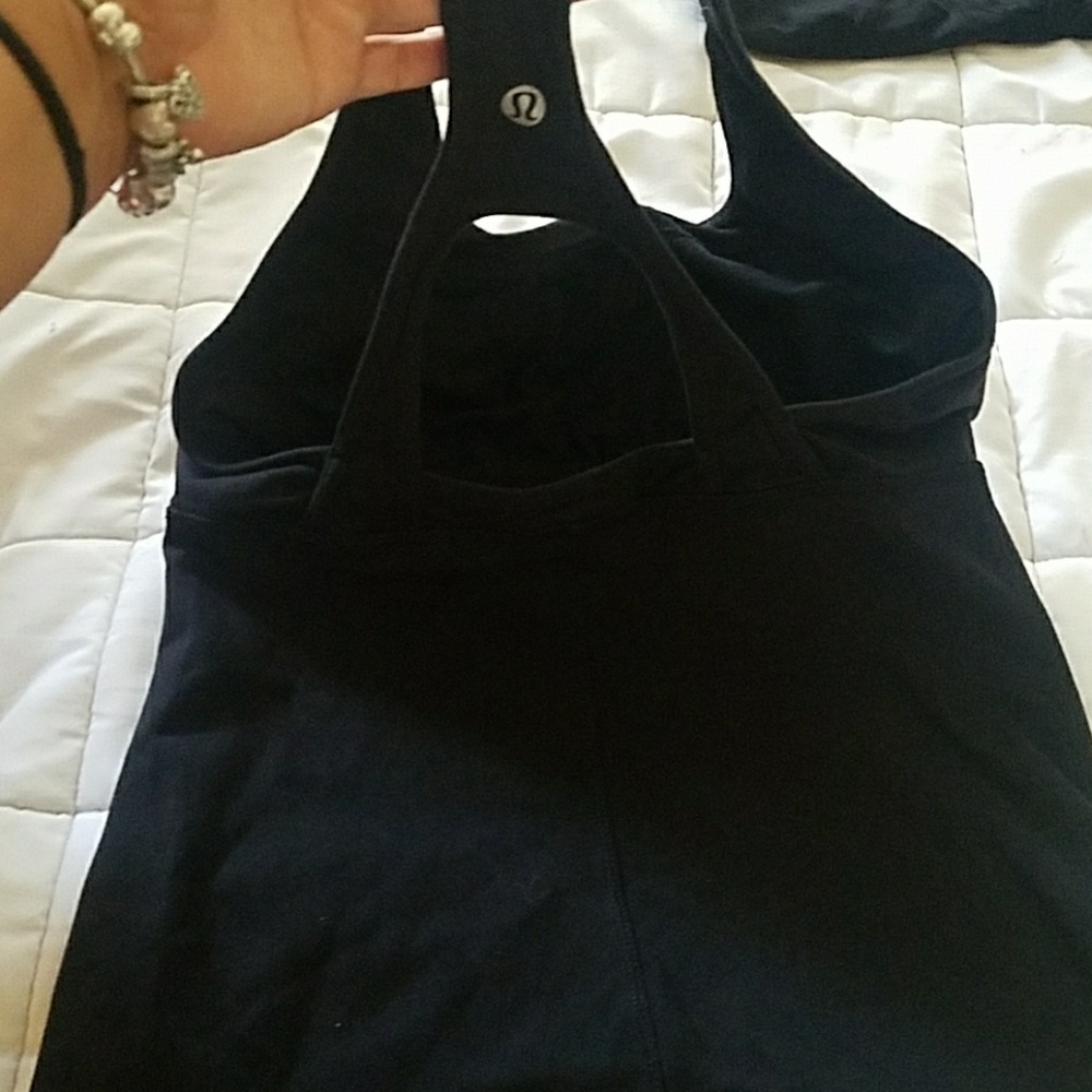 2 lululemon tops with built in bra